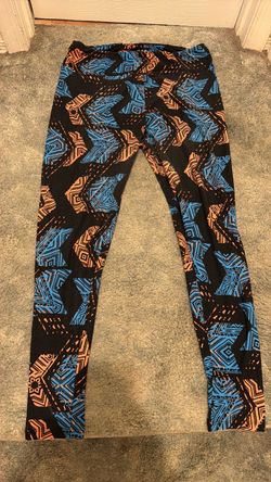 LuLaRoe tall & curvy chevron shape leggings