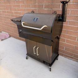 Z Grill Pellet Smoker BBQ 