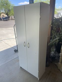 Gorgeous White Shelf 