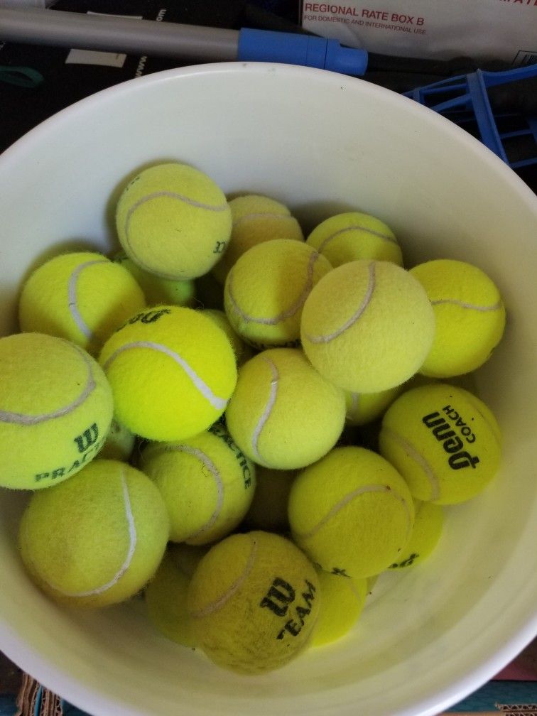 Tennis Balls