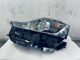 2020 Lexus Is300 F Sport Driver side Headlamp