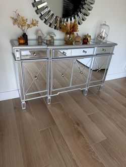 Elegant Decor Contempo Mirrored Sideboard / Buffet Cabinet – 60”