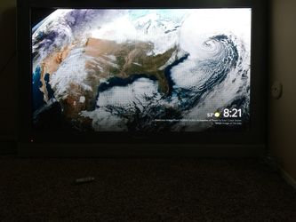 47” Panasonic tv