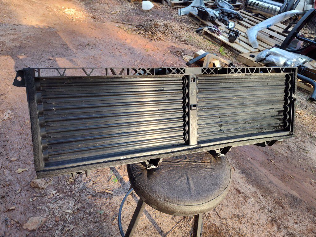 Grill Shutter For A 2019 Chevy 2500 OEM Part