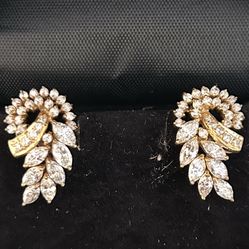 Very rare 14k antique earring with 3 carats marquise diamond one of a kind pick up only!!
