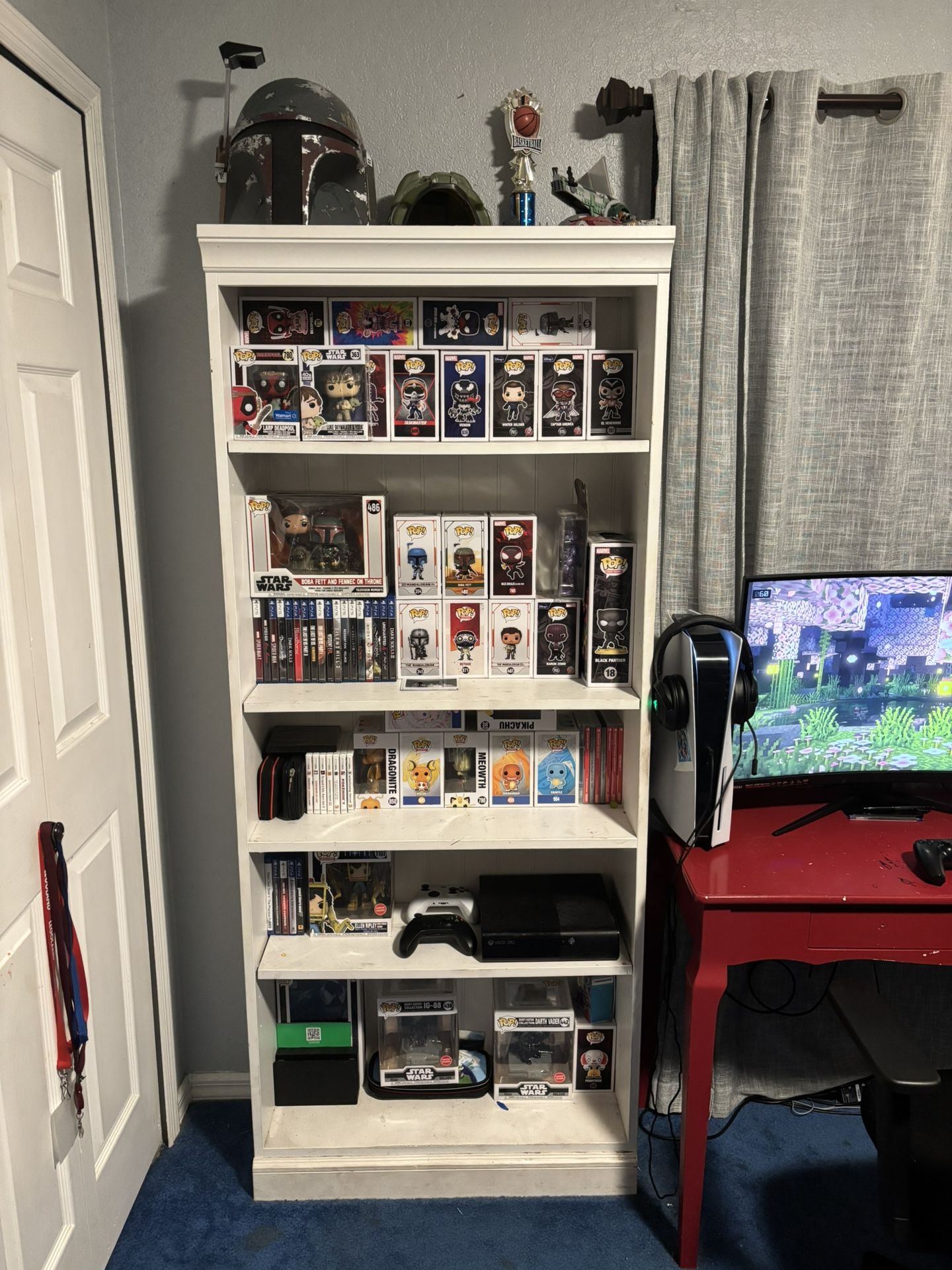 WHITE SHELF (PRICE IS NEGOTIABLE)
