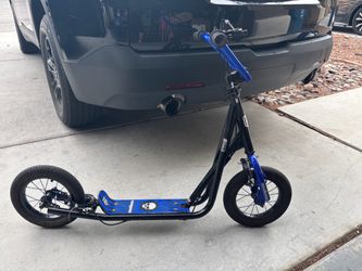 Mongoose scooter