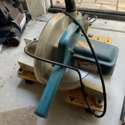Makita Table Saw