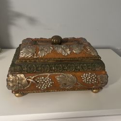 Ceramic Jewelry Box 