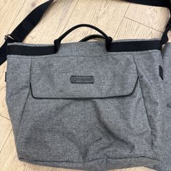 Gray bugaboo diaper bag