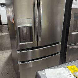 Frigidaire Refrigerator 