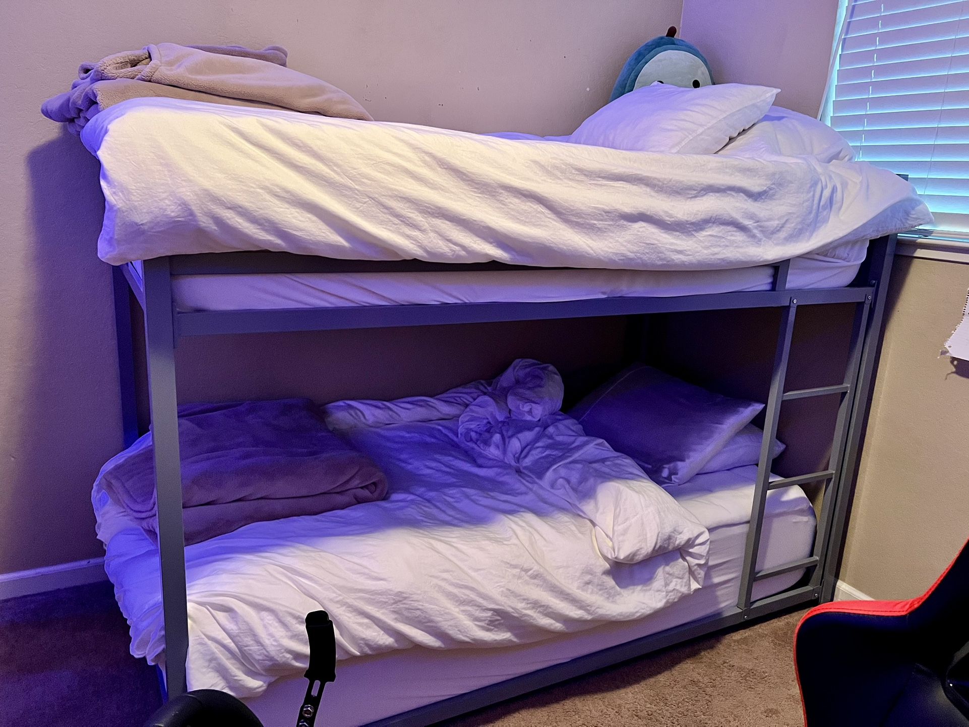 Metal Twin Bunk Beds