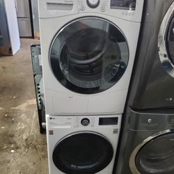 LG Washer And Electric Dryer ( W 24 Inch)