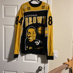 Size,2XL. Team Apparel Nfl Player Sweater.