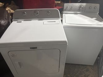 Washer And Dryer Set (Maytag)