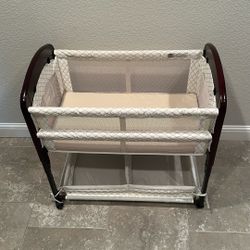 Bassinet 
