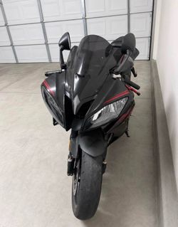 2015 Yamaha R6