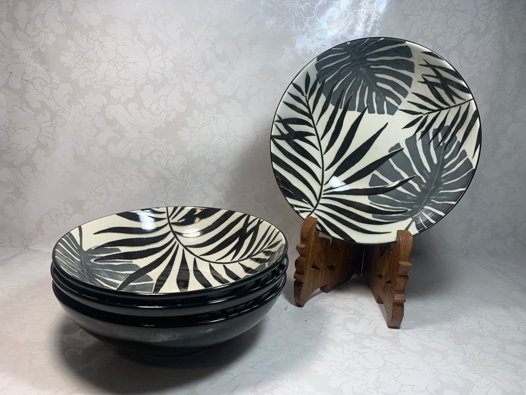 4x Thomas Pottery Palm Leaf Design 