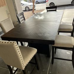9 Piece dining Table