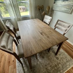 Dining set