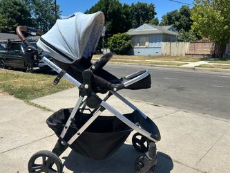 Mockingbird Double Stroller (Includes only one seat)