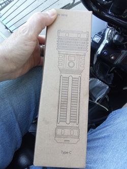 Lumen core flashlight