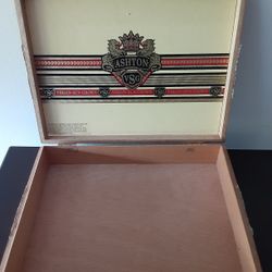 Vintage Cigar Box