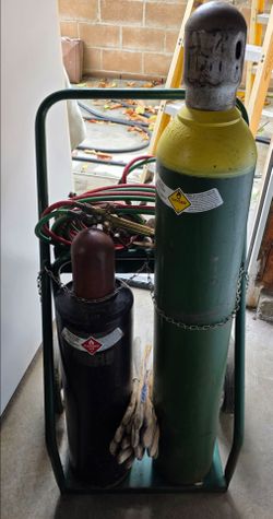 Oxigen acetylene compressed