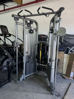 Life Fitness Signature Funcional Trainer