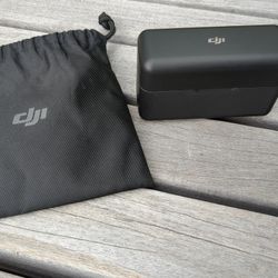 DJI Mic Wireless – Full Kit with 2 Transmitters, 1 Receiver & Charging Case