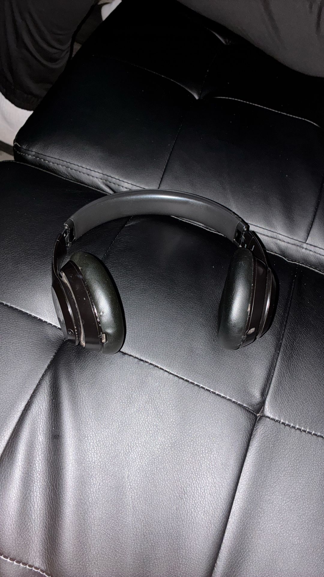 Beats solo 4s
