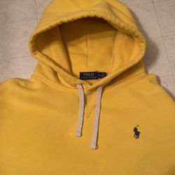 Hoodies And Crewnecks 