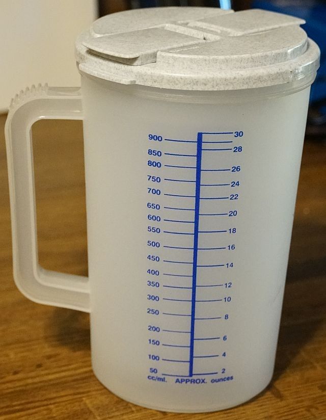 Water And Ice Container (NEW)