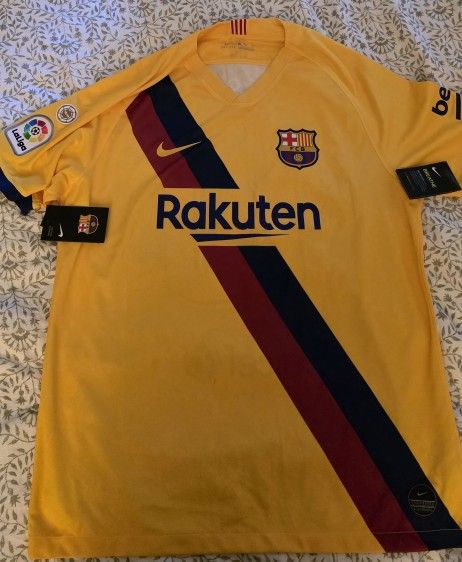 Barcelona Jersey 2019 Messi Size XL