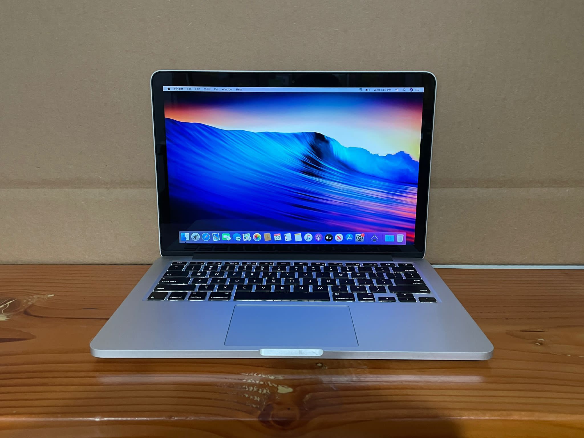 Apple MacBook Pro 13” 2014 Retina i5 8GB RAM 256GB SSD Fully Working!!