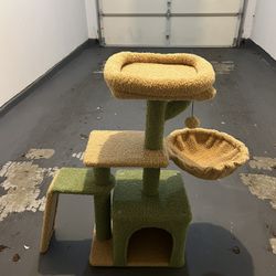 Cat tree