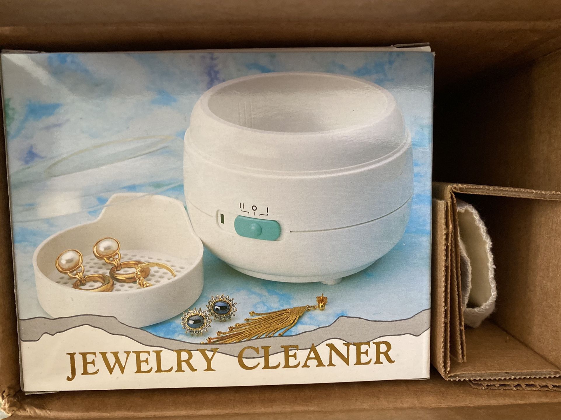 Brand New Jewelry Cleaner