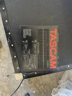 TASCAM PA 20B Used