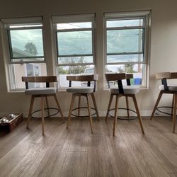 Kitchen Bar Stools 