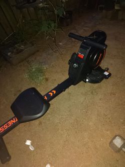 Rowing workout machine