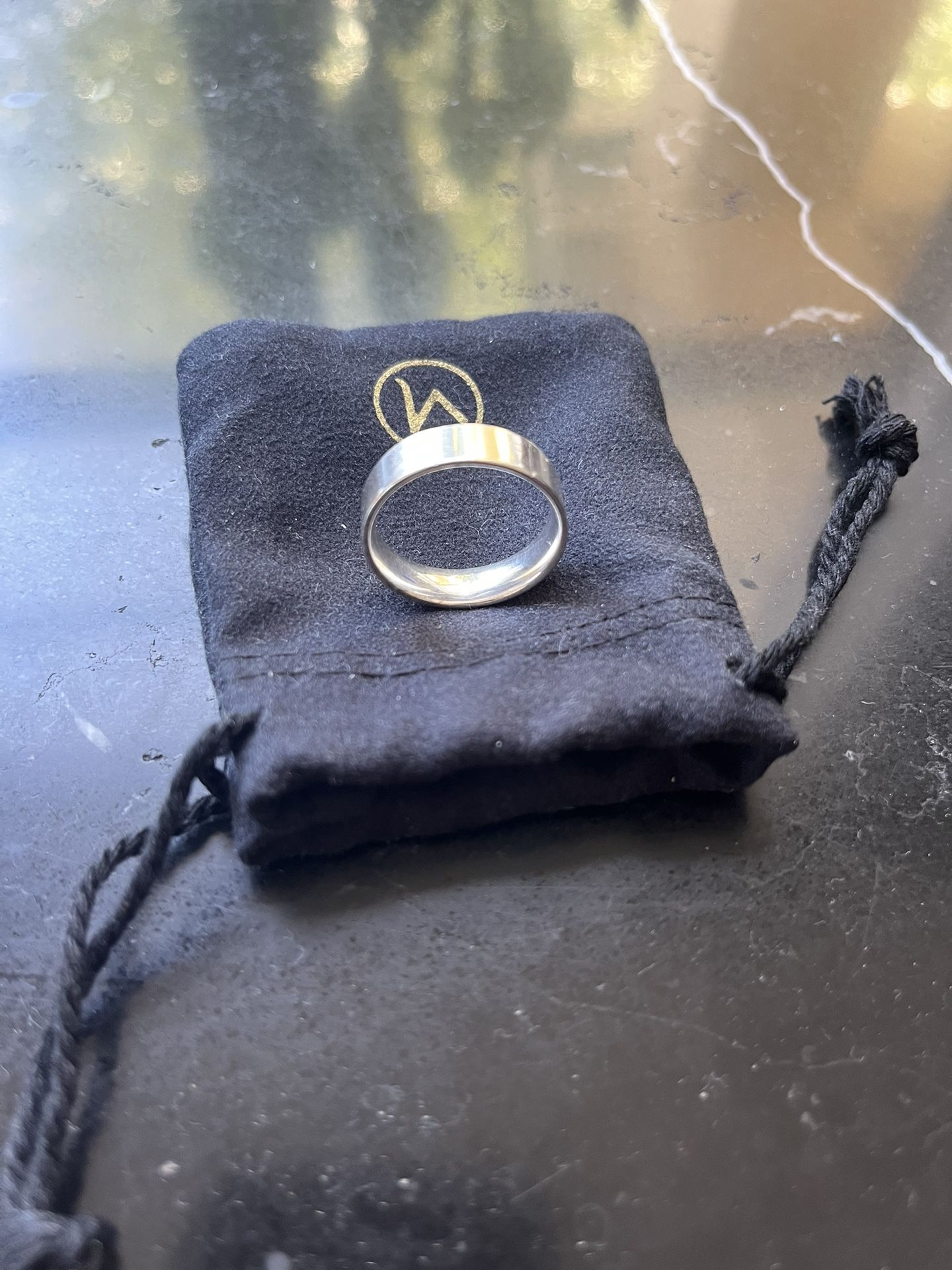 Mejuri 6mm 925 Sterling Silver Ring - Size 9
