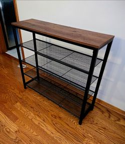 Elegant Sheving Unit with Wood Top