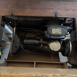 Singer Sewing Machine 1950’s