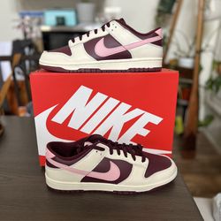 Nike Dunk Low Valentines Day 2023 11.5M