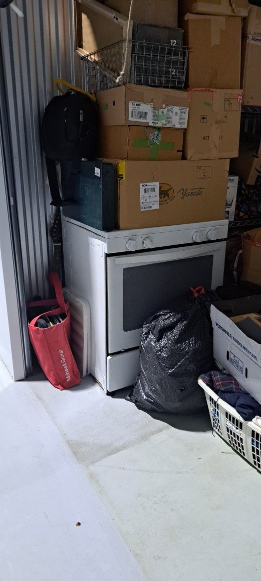 Storage Unit Clearout Sale!