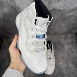 Jordan 11 Legend Blue Size 9.5 