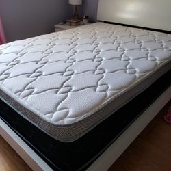 NEW FULL PILLOW TOP MATTRESS. Bed frame is not available. Take it home same day 👍