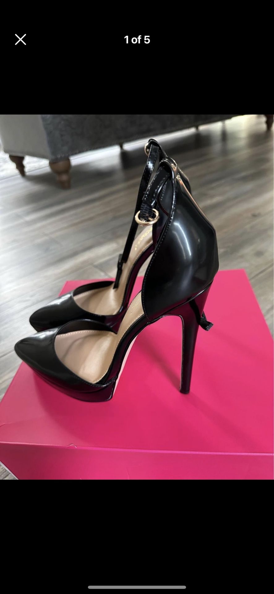 Woman’s Shoe Size 9