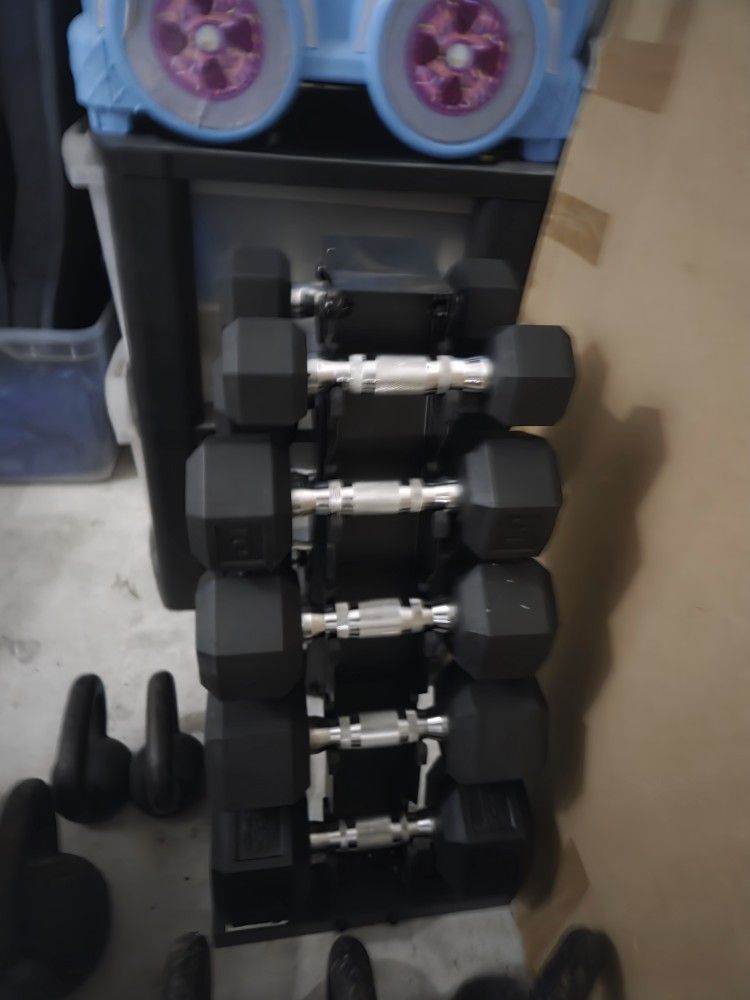 Dumbbells 5lbs - 25lbs