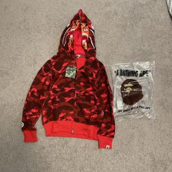 Red Camo Bape Hoodie Size Medium 